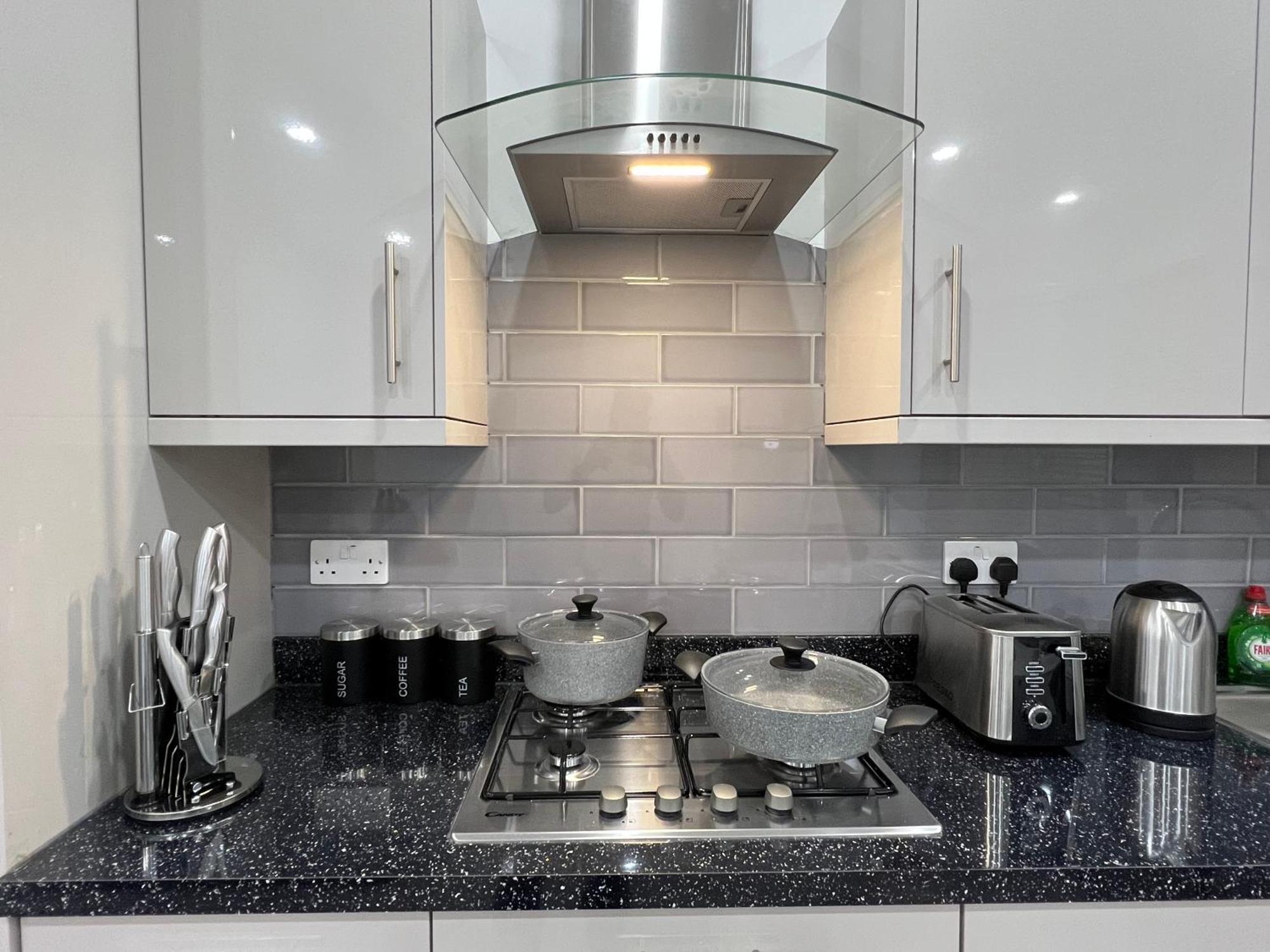 F4 Luxury Stays One Bed Apartment With Parking Ilford Ngoại thất bức ảnh